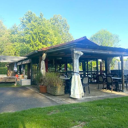 Camping L'Etruyere La Tardiere Exteriör bild